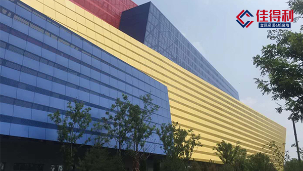 市面上的氟碳鋁單板幕墻都有哪些優良性能？