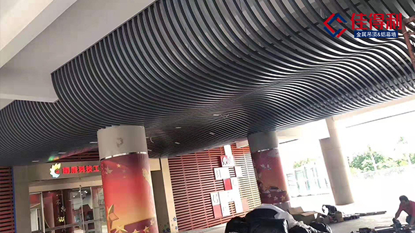 當今火熱的鋁方通吊頂材料，都適用在哪些場所？