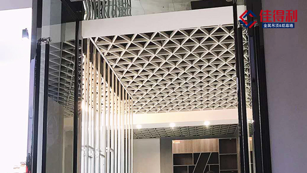 簡單易操作的鋁格柵安裝方式，你知道嗎？