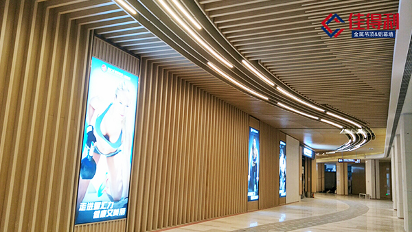 廣東鋁方通廠家如何面對嚴(yán)峻的市場？